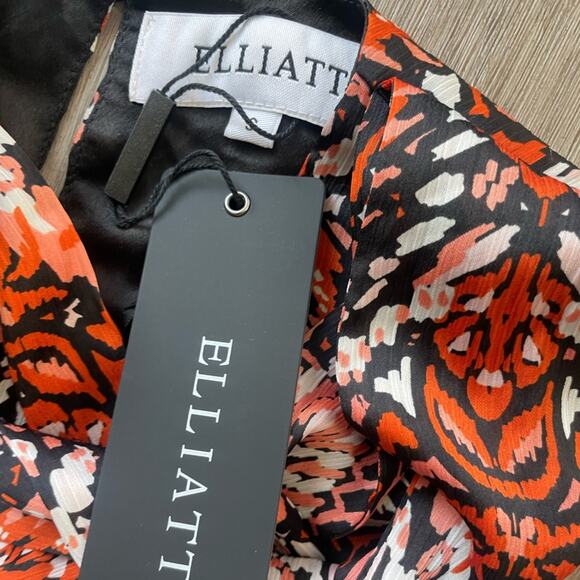 elliatt edenite printed satin sleeveless neck detail maxi sun summer dress small - Picture 3 of 3